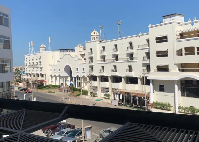 La Prestigia By Concierge Apartment *