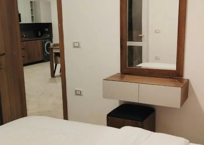 Apartment La Prestigia By Concierge