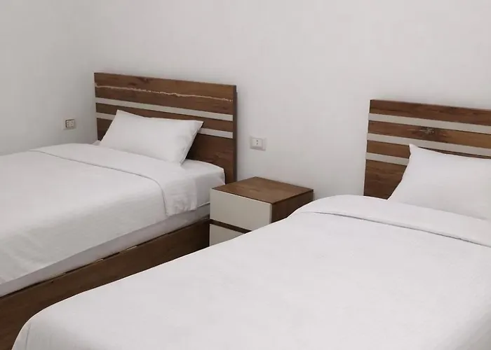 Apartment La Prestigia By Concierge